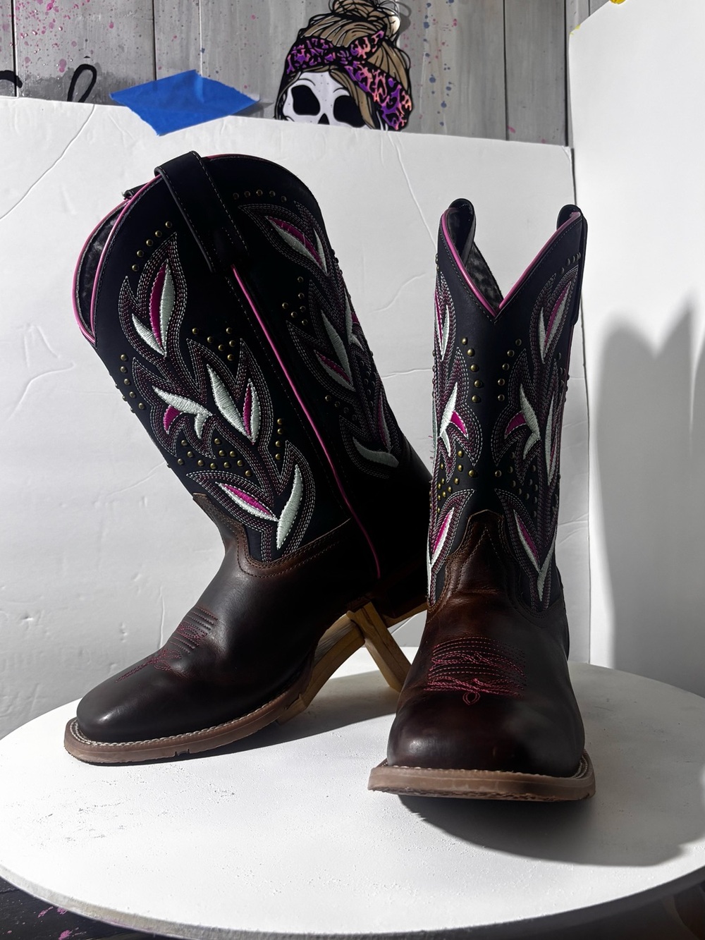Laredo Lydia 5604 Black Pink Embroidered Leather Cowboy Boots Women’s 10M